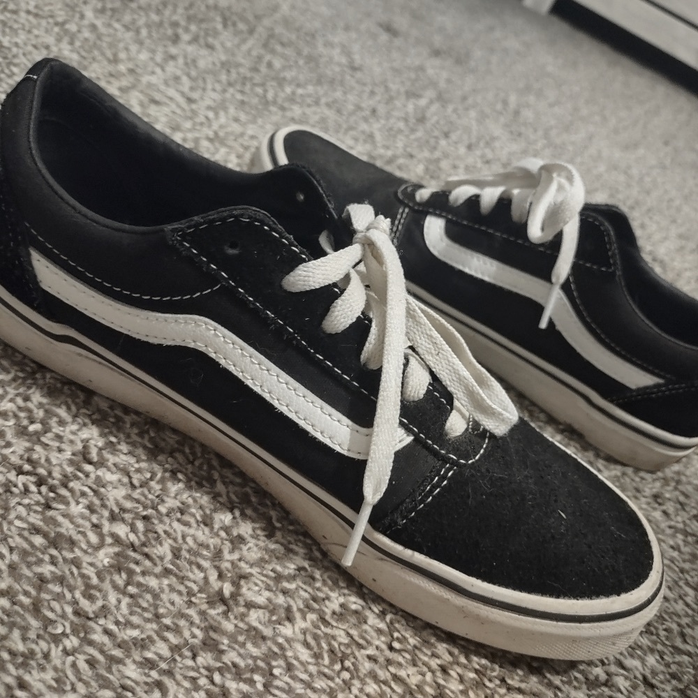 Old School Vans - image 2